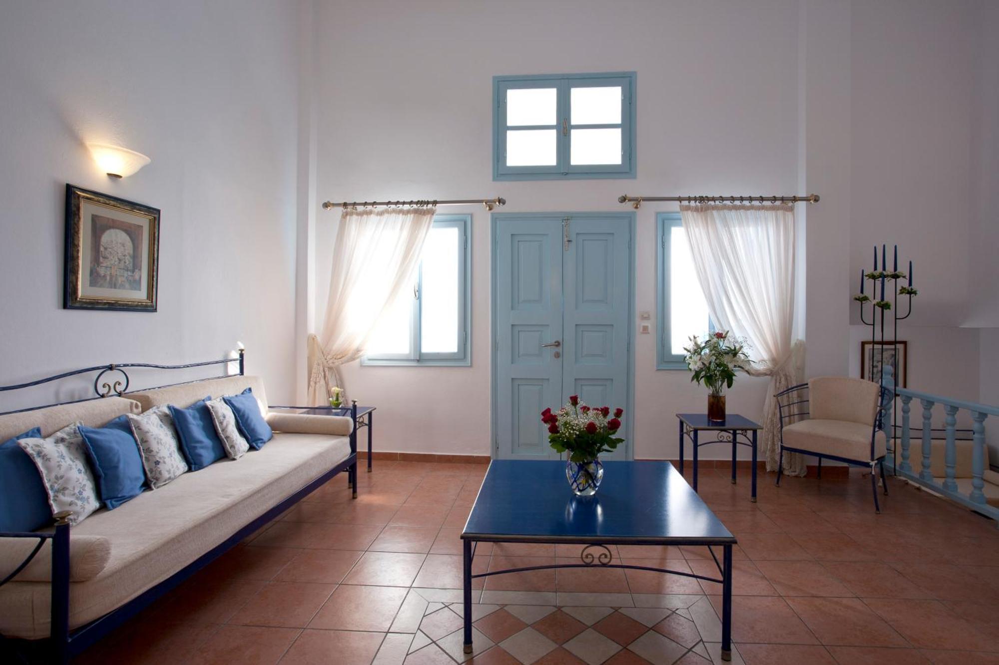 Kastro Suites Fira  Quarto foto